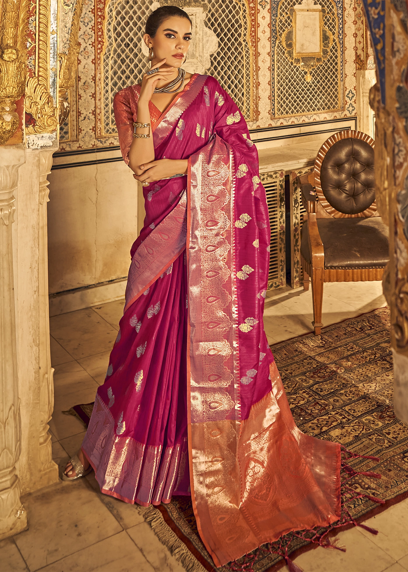 Magenta Banarasi Silk Sareeb Zari Weaving Work – Bahuji - Online Fashion &  Lifestyle Store