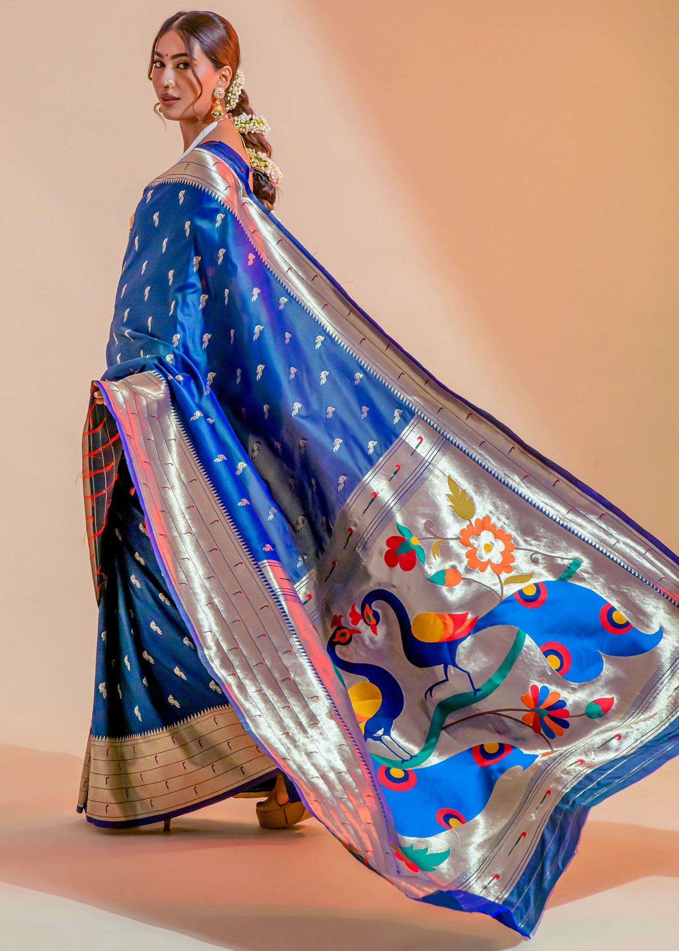 Royal Blue Pure Katan Silk Paithani Saree Handloom – banarasilooms